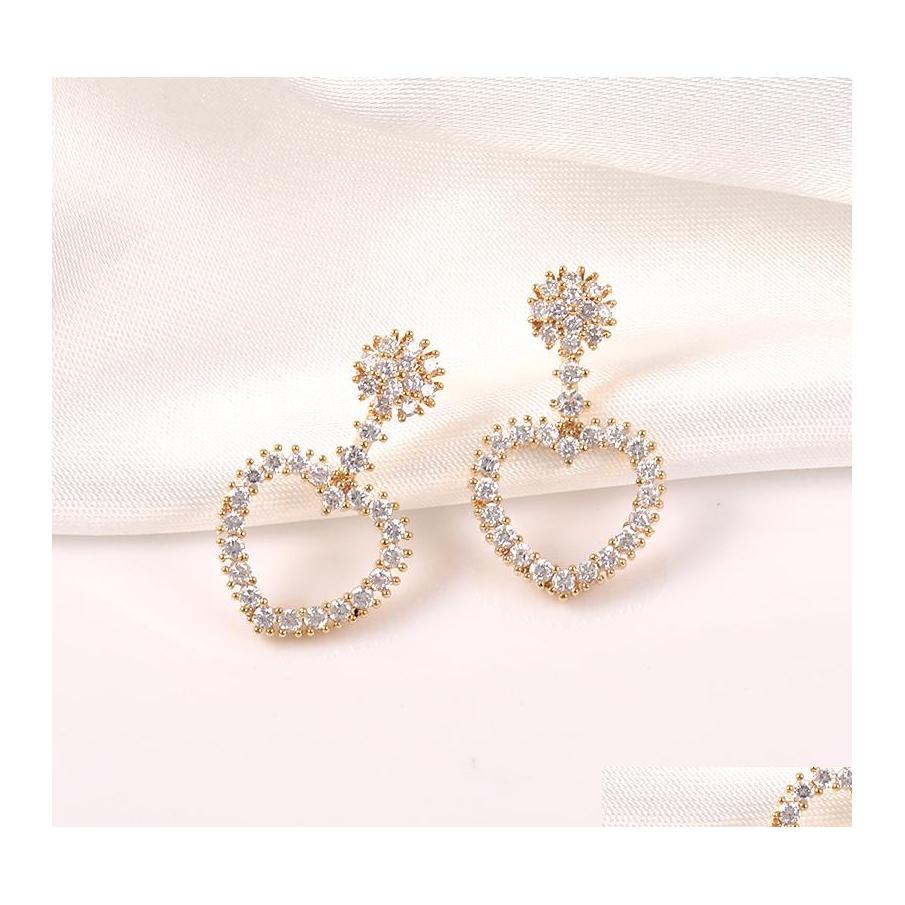 Stud Trendy Heart Love Earrings Copper Cz Micro Pave Cubic Zircon Dangle Earring For Women Wedding Bridal Party Jewelry Gifts Drop De Otrcy
Stud Trendy Heart Love Earrings Copper Cz Micro Pave Cubic Zircon Dangle Earring For Women Wedding Bridal Party Jewelry Gifts Drop De Otrcy