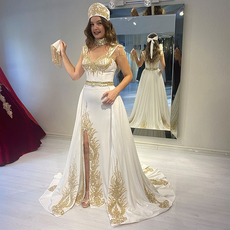 Elegant Arabic Long White Evening Dresses With Gold Lace Applique Tassel Beading Sleeveless Satin Kaftan Prom Dress 2023 Chic Long Celebrity Party Gowns, Red
Elegant Arabic Long White Evening Dresses With Gold Lace Applique Tassel Beading Sleeveless Satin Kaftan Prom Dress 2023 Chic Long Celebrity Party Gowns, Red