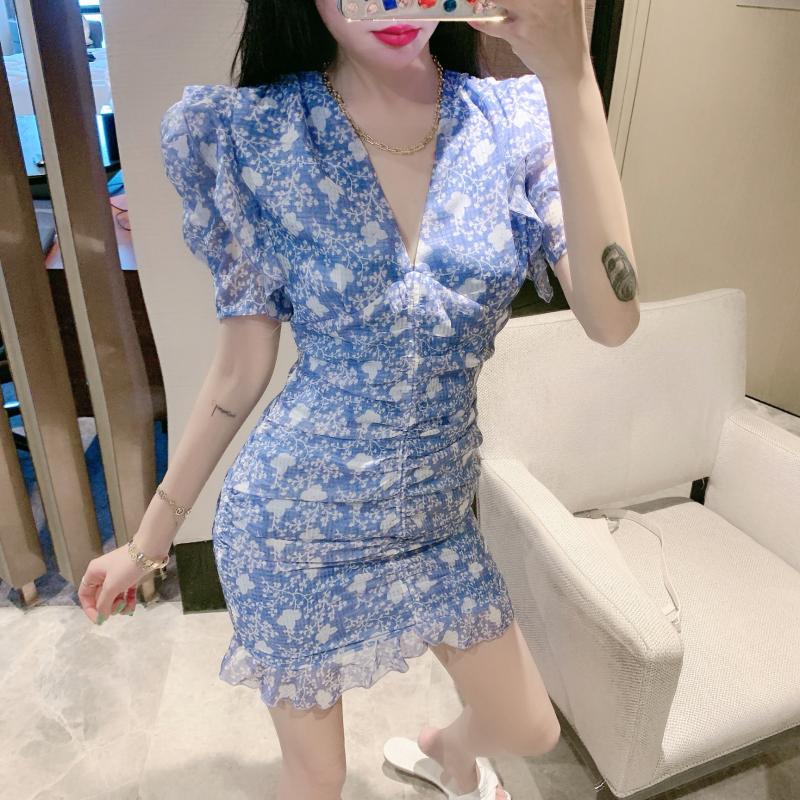 Casual Dresses Modern Floral Temperament Dress Feminine V-neck Bag Hip Short 2023 Autumn Personality Fashion, Blue 
Casual Dresses Modern Floral Temperament Dress Feminine V-neck Bag Hip Short 2023 Autumn Personality Fashion, Blue