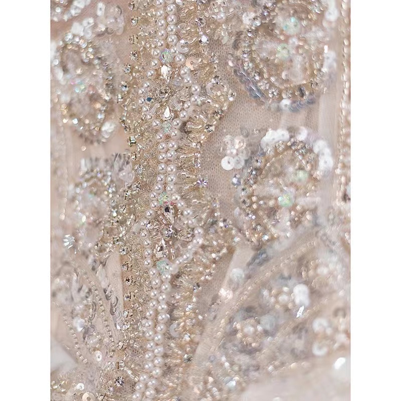 Appliques Ball Gown Wedding Dresses Sweetheart Lace Up Back Princess Illusion Applique Beaded Bridal Gowns Long Sleeves Crystal Robe De Mariage 403