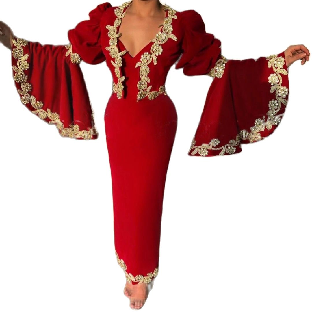 Red Sheath Ankle Length Prom Dresses Long Flare Sleeve V-Neck 2 Piece Arabic Dubai Evening Occasion Gown Gold Lace Applique Beaded Celebrity Party Wea