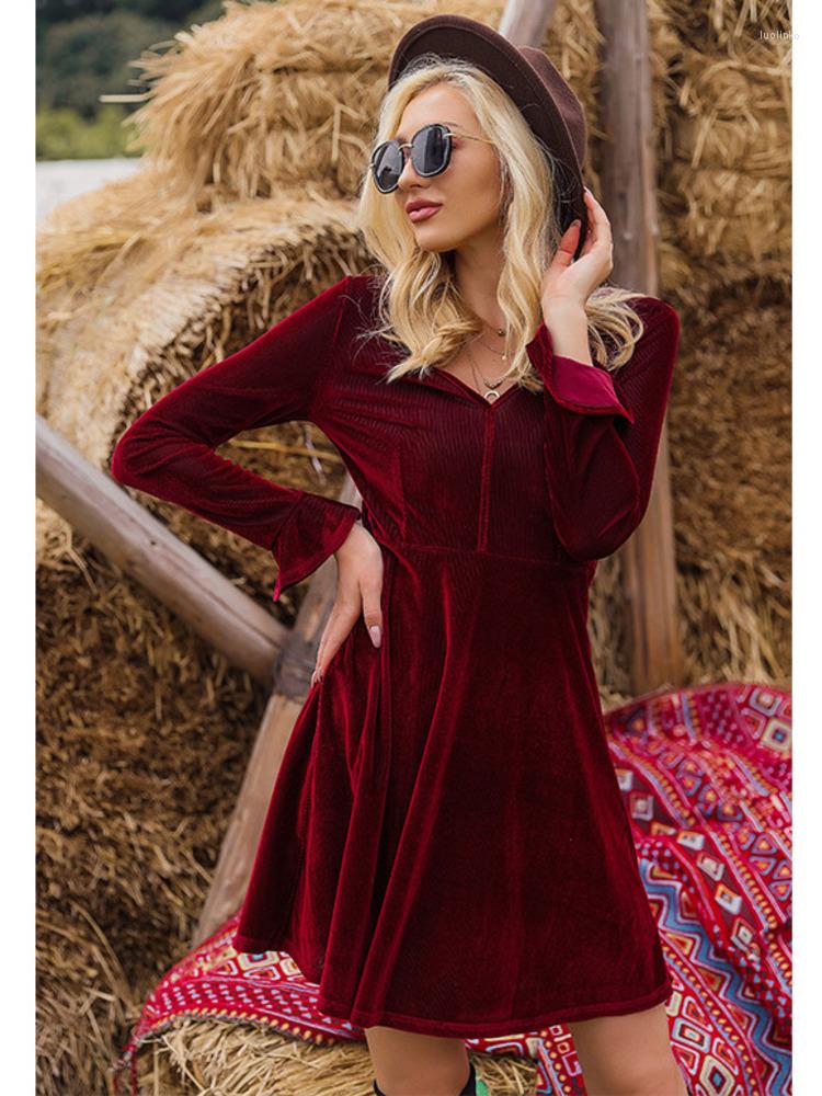 Casual Dresses DGIRL V-neck Velvet Dress High Waist Noble Temperament Women Thickened Gold, Wine
Casual Dresses DGIRL V-neck Velvet Dress High Waist Noble Temperament Women Thickened Gold, Wine