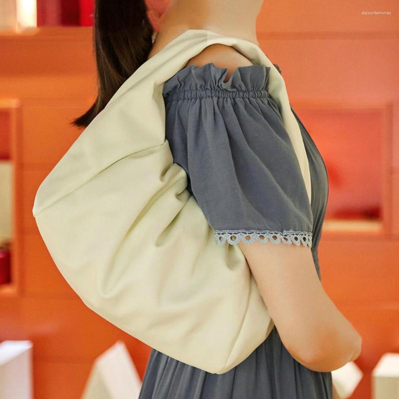 Evening Bags Pleated Underarm Handbag Large Capacity Ladies Shoulder Bag Faux Leather Women For Party Gathering Wedding Banquet, Beige
Evening Bags Pleated Underarm Handbag Large Capacity Ladies Shoulder Bag Faux Leather Women For Party Gathering Wedding Banquet, Beige