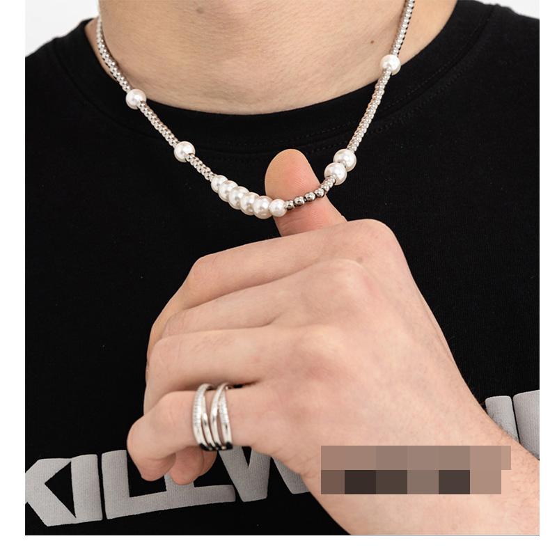 Chains Natural Shell Beads Pearl Necklace Men And Women Hip-hop Clavicle Chain T-shirt All-match
Chains Natural Shell Beads Pearl Necklace Men And Women Hip-hop Clavicle Chain T-shirt All-match