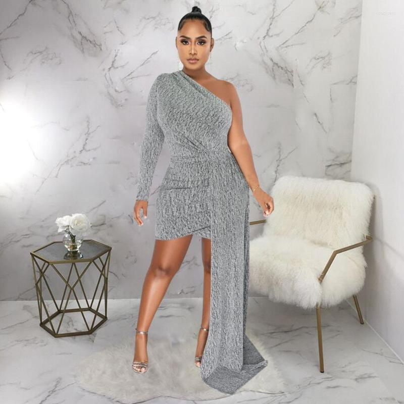 Casual Dresses 2023 Autumn Sexy Club Young Solid High-end One Off Shoulder Full Sleeve Fashion High Waist Asymmetrical Short Pencil Dress, Silver 
Casual Dresses 2023 Autumn Sexy Club Young Solid High-end One Off Shoulder Full Sleeve Fashion High Waist Asymmetrical Short Pencil Dress, Silver