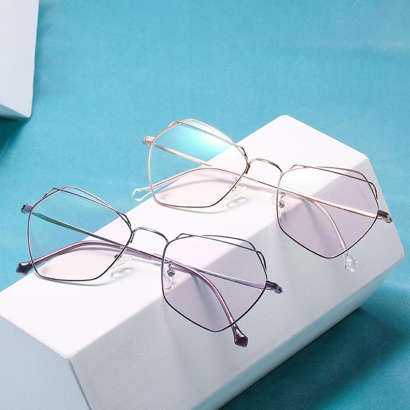 Sunglasses Classical Metal Decorative Plain Eyewear Glass Unisex Fashion Optical Glasses UV Protective Windproof Eyeglasses
Sunglasses Classical Metal Decorative Plain Eyewear Glass Unisex Fashion Optical Glasses UV Protective Windproof Eyeglasses