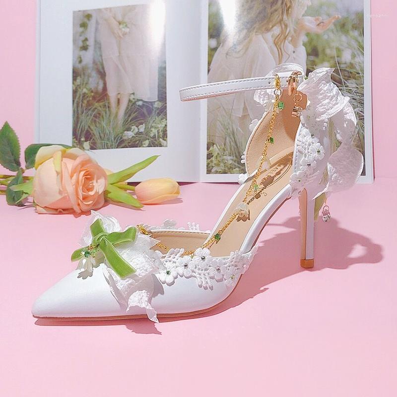 Dress Shoes Spring And Summer PU Face Rhinestone Lace Bow Bridal Wedding Banquet Large Size Stiletto Sandals For Women, Heel height 9cm
Dress Shoes Spring And Summer PU Face Rhinestone Lace Bow Bridal Wedding Banquet Large Size Stiletto Sandals For Women, Heel height 9cm