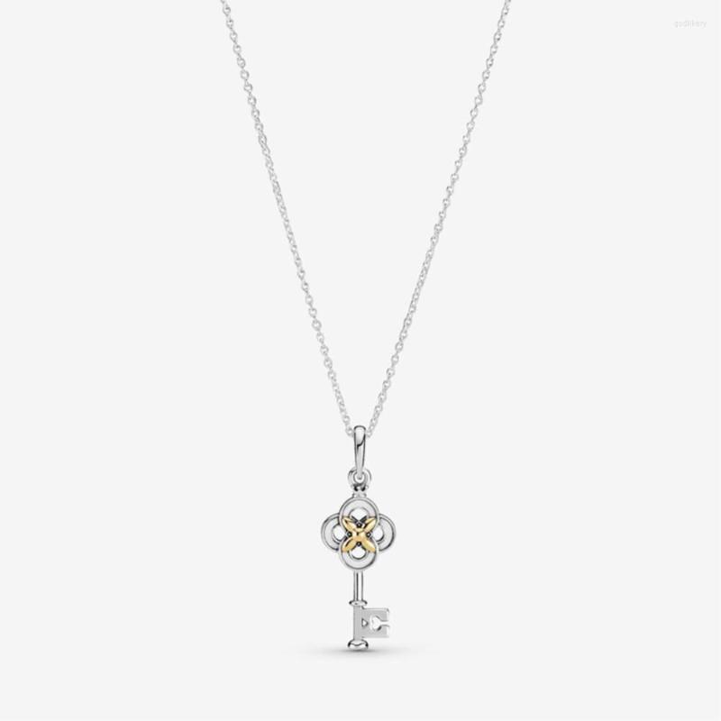 Chains Comfortable To Wear High Grade Zircon Two Color Key And Flower Pendant Necklace Women Original Gift For Girl Friend
Chains Comfortable To Wear High Grade Zircon Two Color Key And Flower Pendant Necklace Women Original Gift For Girl Friend