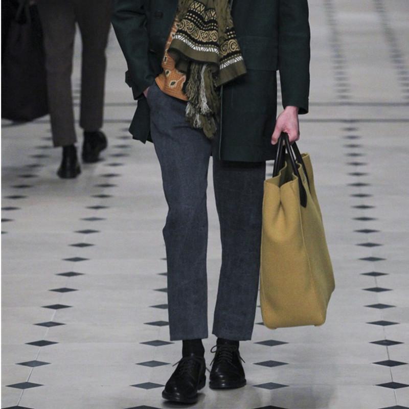 Men' Pants Woolen Cloth Casual Nine-point Loose Winter Product Trend High-end Show Straight, Black
Men' Pants Woolen Cloth Casual Nine-point Loose Winter Product Trend High-end Show Straight, Black