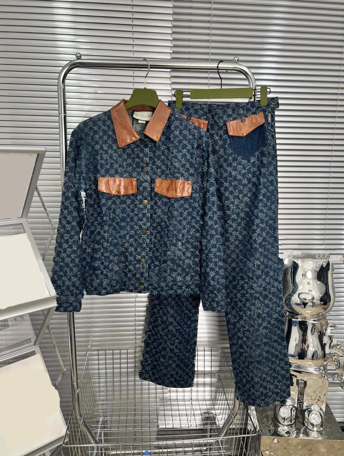 Women's Two Piece Pants 23 letter denim jacket denim trousers suit small leather u suit 203, Customize
Women's Two Piece Pants 23 letter denim jacket denim trousers suit small leather u suit 203, Customize