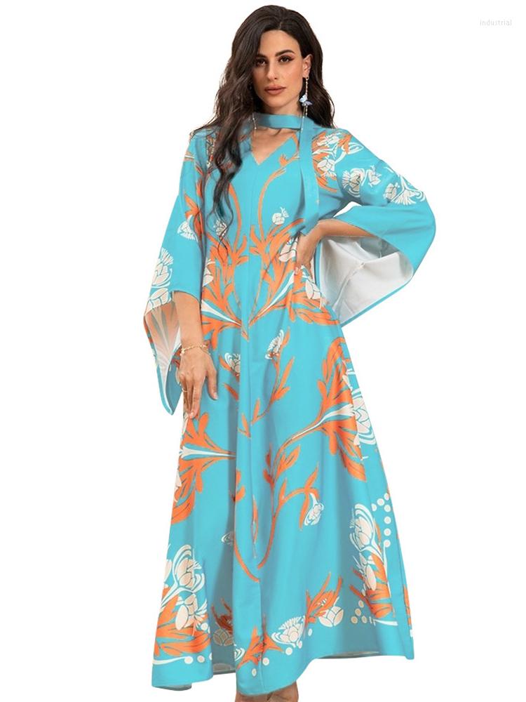 Ethnic Clothing Abaya Muslim Long Dress Women Flare Sleeve V Neck Loose Robes Summer Print Elegant Jalabiya Islam Party Maxi Dresses
Ethnic Clothing Abaya Muslim Long Dress Women Flare Sleeve V Neck Loose Robes Summer Print Elegant Jalabiya Islam Party Maxi Dresses