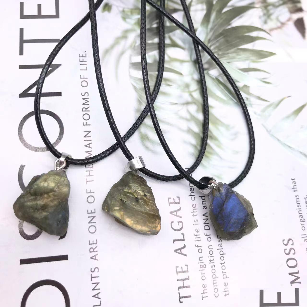 Pendant Necklaces Rough Natural Labradorite Moonstone Energy Healing Stone Irregar Necklace Rope Women Jewelry Factory Whole Dhgarden Dhukv
Pendant Necklaces Rough Natural Labradorite Moonstone Energy Healing Stone Irregar Necklace Rope Women Jewelry Factory Whole Dhgarden Dhukv