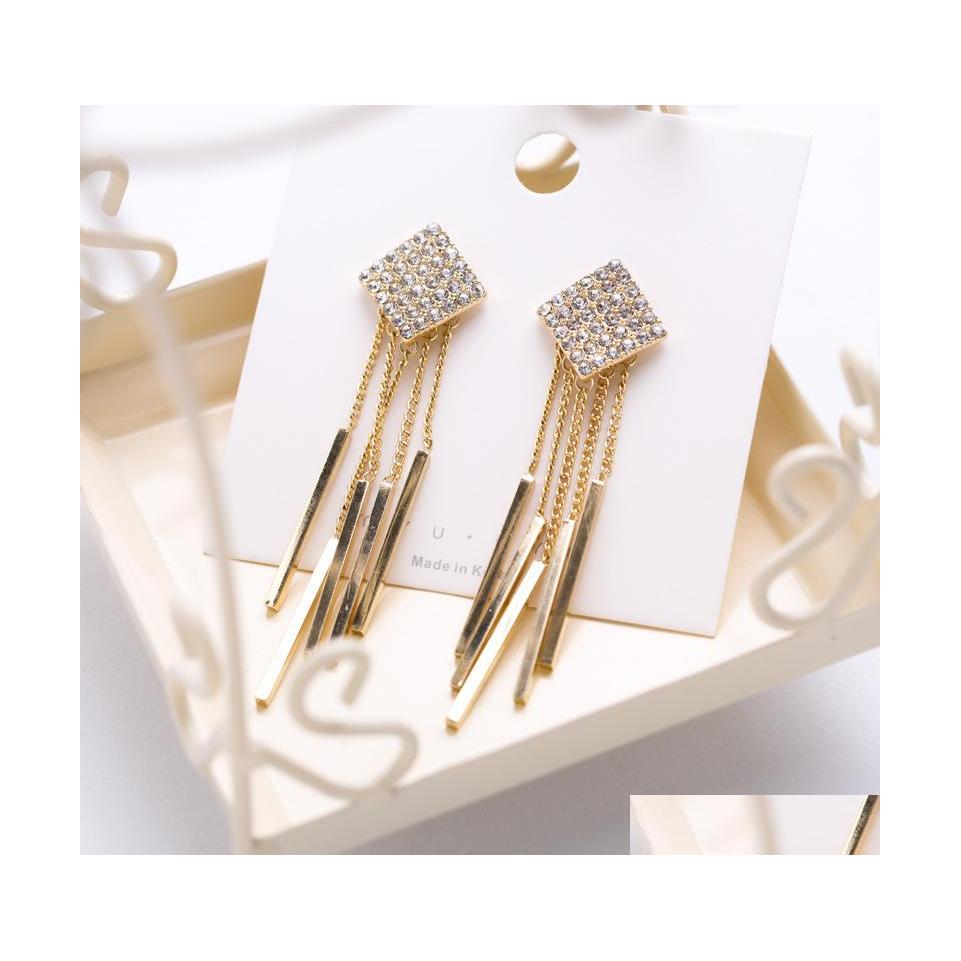 Dangle Chandelier Fashion Jewelry S925 Sier Post Earrings Geometric Square Tassels Stud Drop Delivery Dhssc
Dangle Chandelier Fashion Jewelry S925 Sier Post Earrings Geometric Square Tassels Stud Drop Delivery Dhssc