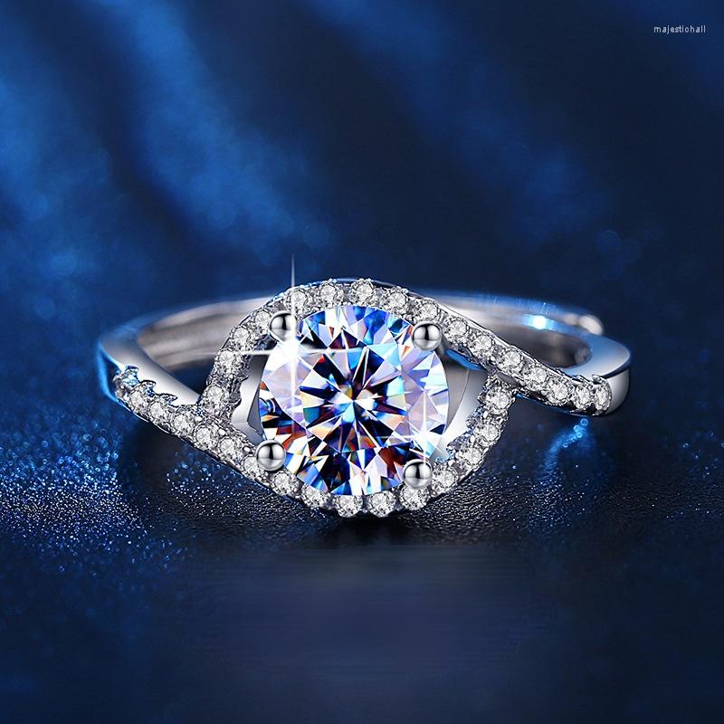Wedding Rings Fashion Simple Four Claw Crystal Twist Arm Ring Exquisite Women Inlay Zircon Adjustable Charm Bride Eternal Engagement
Wedding Rings Fashion Simple Four Claw Crystal Twist Arm Ring Exquisite Women Inlay Zircon Adjustable Charm Bride Eternal Engagement