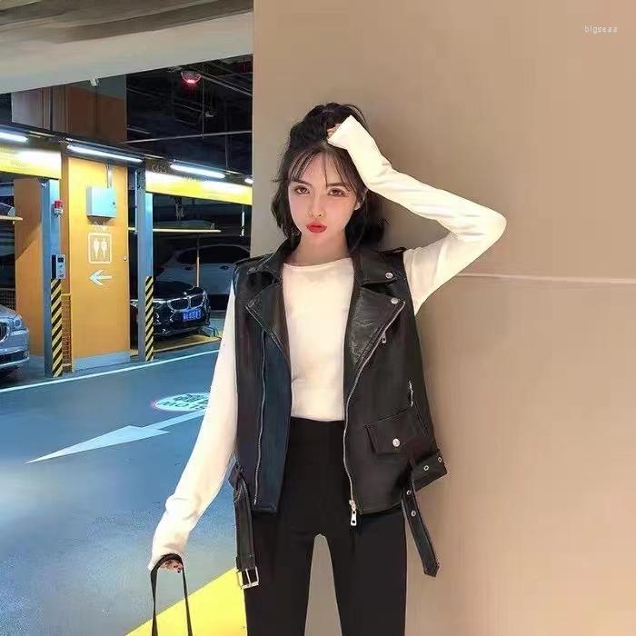 Women' Vests Leather Vest Waistcoat Solid Women Motorcycle 2023 Spring Autumn High Quality Sleeveless Zipper Tops, Black
Women' Vests Leather Vest Waistcoat Solid Women Motorcycle 2023 Spring Autumn High Quality Sleeveless Zipper Tops, Black