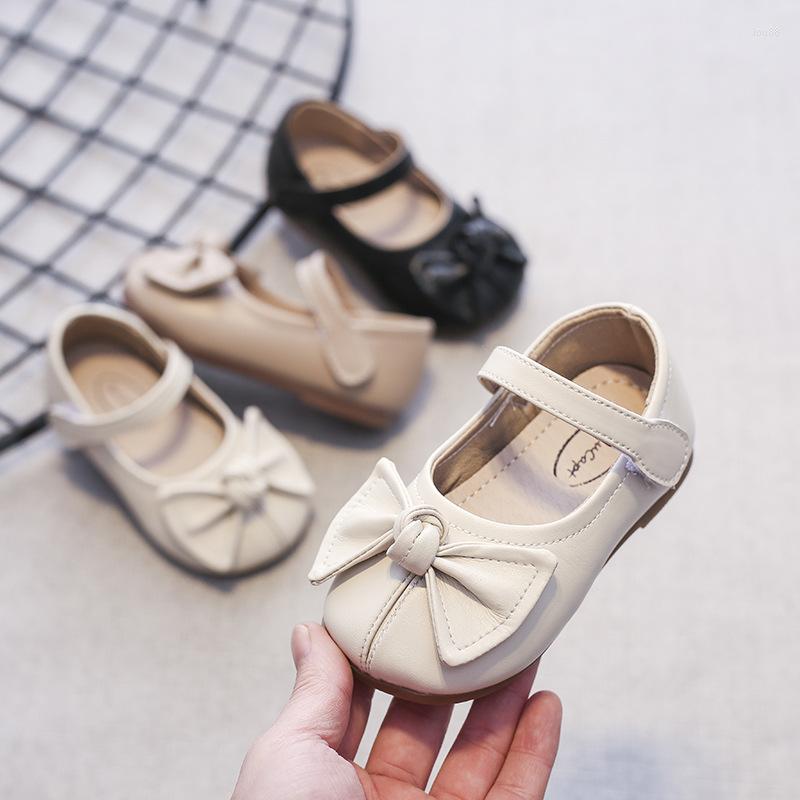 First Walkers Toddler Sweet Girls Leather Casual Shoes Spring Princess Soft Bottom Non-slip Kids Party Shoe SSP025, Ssp026black 
First Walkers Toddler Sweet Girls Leather Casual Shoes Spring Princess Soft Bottom Non-slip Kids Party Shoe SSP025, Ssp026black