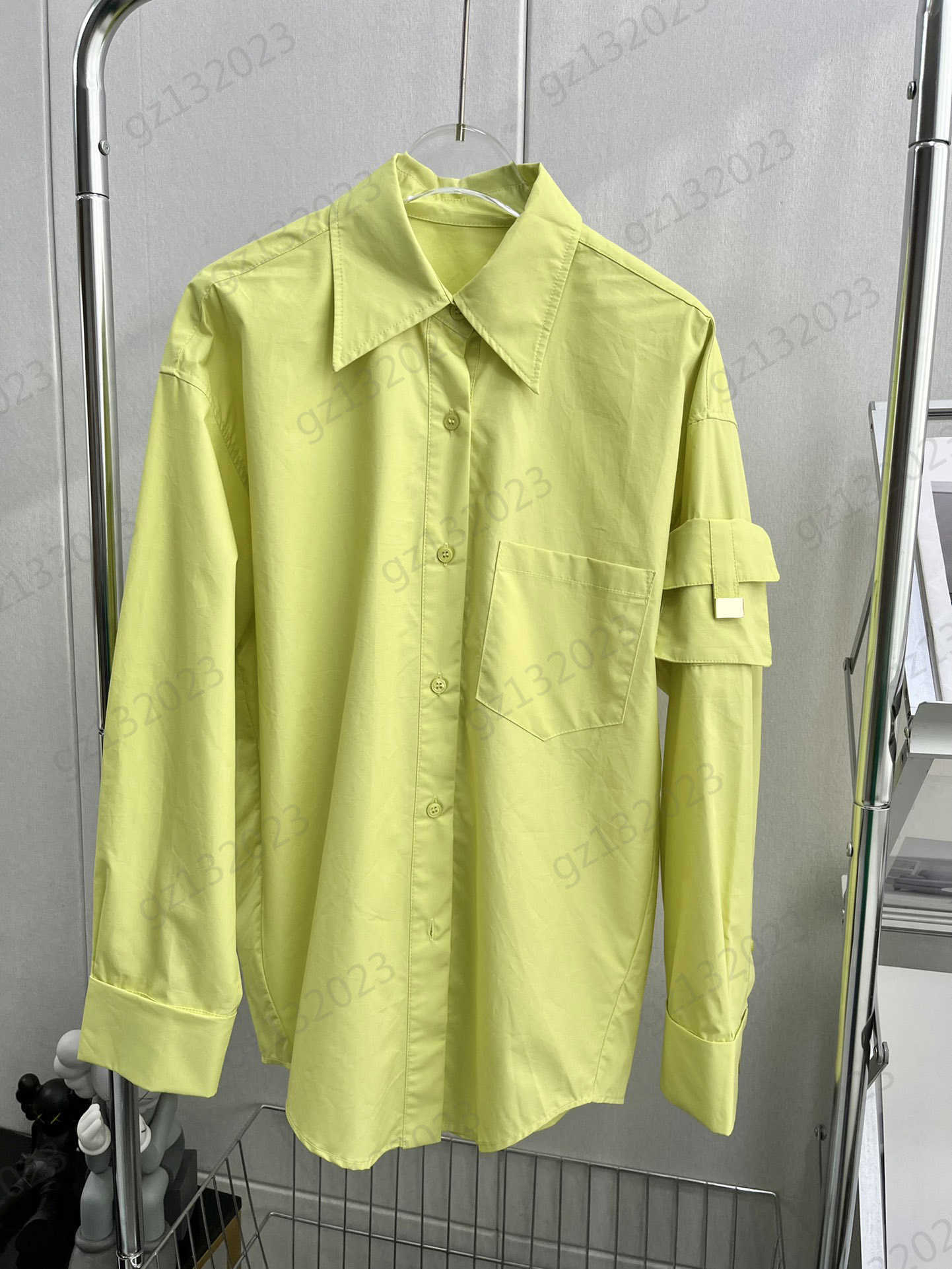 Brand Blouse Shirts Pocket Trim Long Sleeve Solid Color Lapel Shirt Drop Shoulder Design Silhouette Version Fashion Slim Tops Womens Blouses Shirt Spring, 1 white
Brand Blouse Shirts Pocket Trim Long Sleeve Solid Color Lapel Shirt Drop Shoulder Design Silhouette Version Fashion Slim Tops Womens Blouses Shirt Spring, 1 white