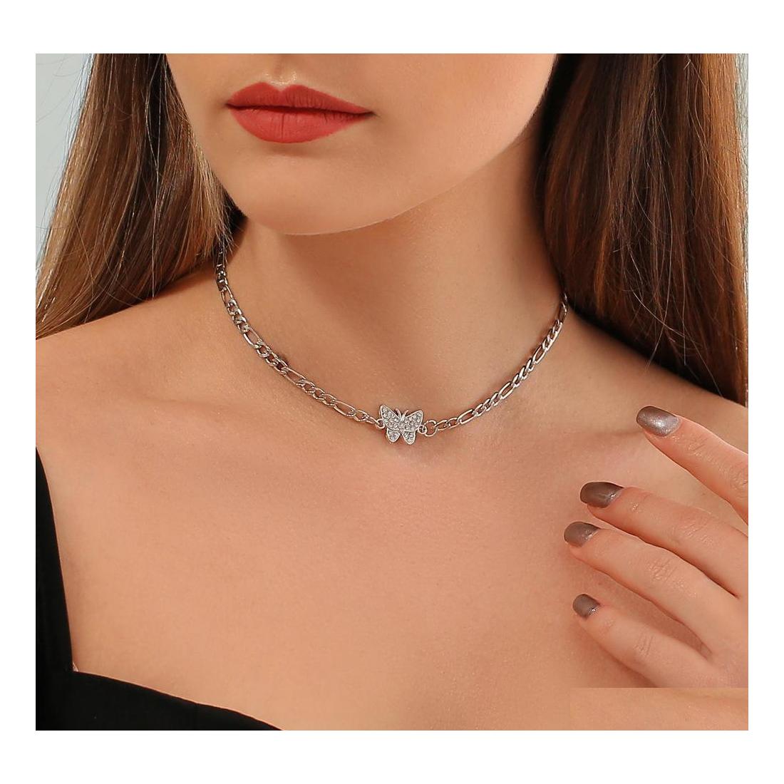 Pendant Necklaces Fashion Jewelry Rhinstone Butterfly Necklace Choker Figaro Chain Drop Delivery Pendants Dhora
Pendant Necklaces Fashion Jewelry Rhinstone Butterfly Necklace Choker Figaro Chain Drop Delivery Pendants Dhora