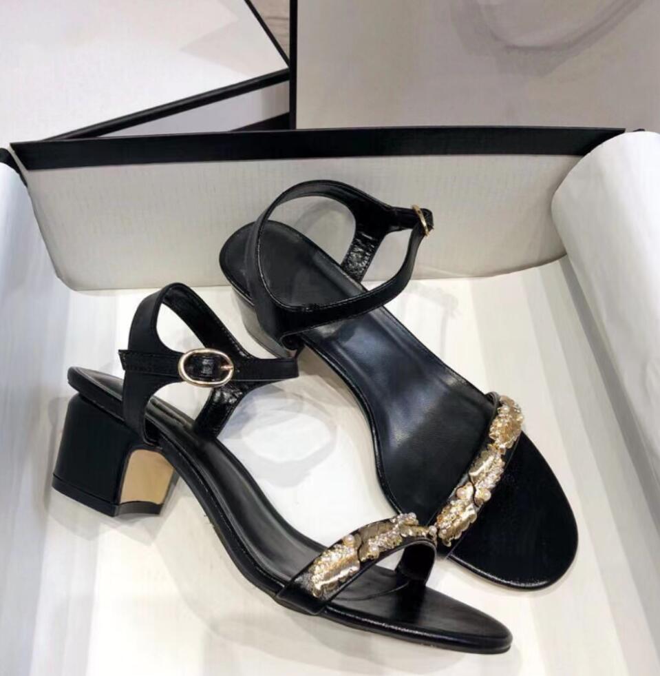 2023 New Style Designer Sandals Buckle Latch Chunky Heels Womens Sandal Fashion Lady Leather High-Heeled Shoes Tricolor Leisure Luxury Ankle Strap Sandal, Black
2023 New Style Designer Sandals Buckle Latch Chunky Heels Womens Sandal Fashion Lady Leather High-Heeled Shoes Tricolor Leisure Luxury Ankle Strap Sandal, Black
