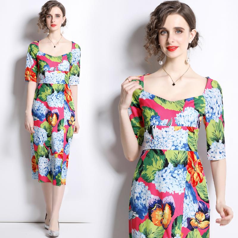 Casual Dresses Summer Women' Wear High-end Temperament Retro Square Neck Short Sleeve Hydrangea Rose Print Split Avant-garde DressCasua, Mixed color
Casual Dresses Summer Women' Wear High-end Temperament Retro Square Neck Short Sleeve Hydrangea Rose Print Split Avant-garde DressCasua, Mixed color
