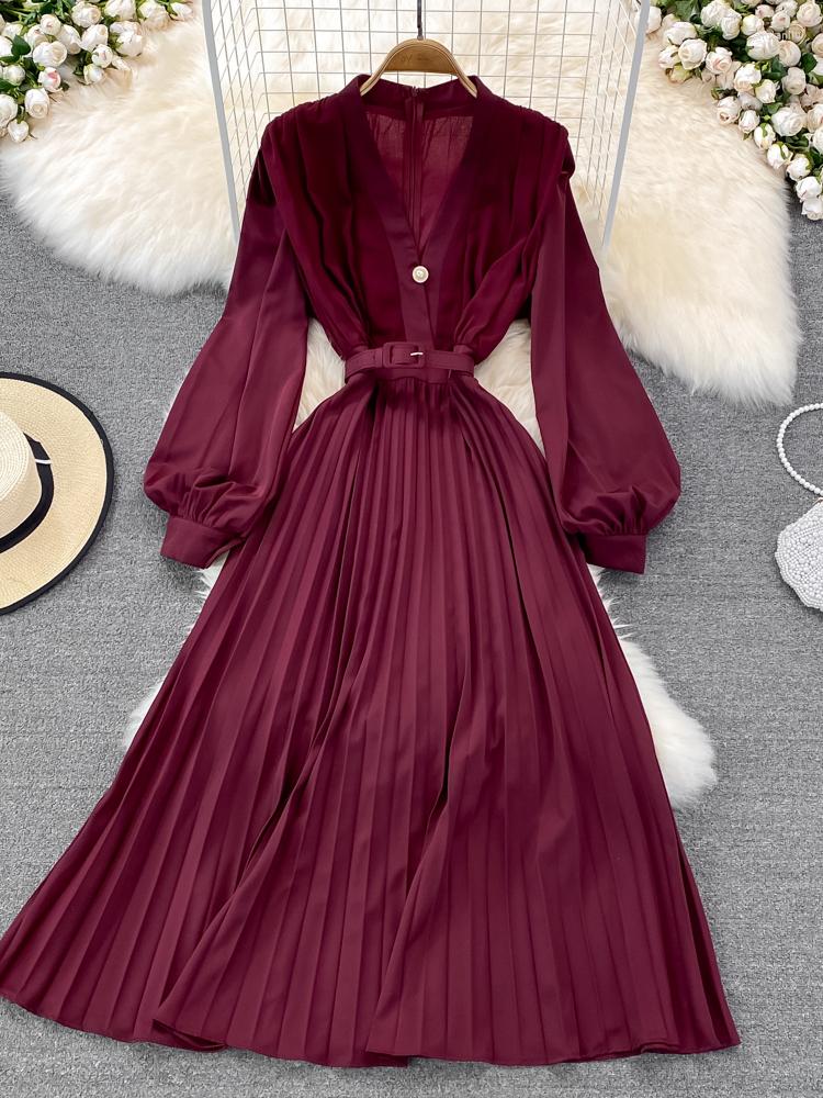 Casual Dresses 2023 Spring French Pleated Dress Women Fashion High Waist V Neck Puff Sleeve A-Line Long Ladies Elegant Vintage Robe, Black
Casual Dresses 2023 Spring French Pleated Dress Women Fashion High Waist V Neck Puff Sleeve A-Line Long Ladies Elegant Vintage Robe, Black