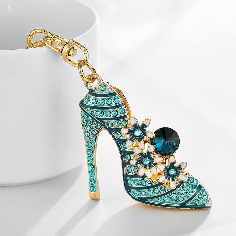 Quality Bag Pendant Diamond Flower High Heels Metal Keychains Little Creative Gifts Hanging Ornaments
Quality Bag Pendant Diamond Flower High Heels Metal Keychains Little Creative Gifts Hanging Ornaments