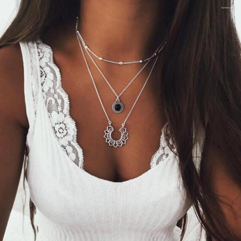 Choker Punk Multi Layered Rose Necklace Pendant Statement Collar Imitation Pearls Square Flower Chain Necklaces Women
Choker Punk Multi Layered Rose Necklace Pendant Statement Collar Imitation Pearls Square Flower Chain Necklaces Women