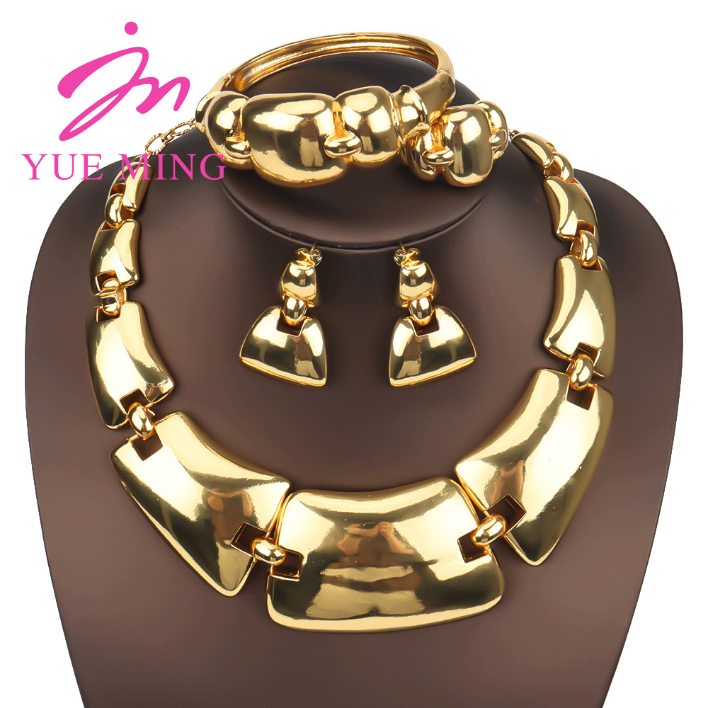Wedding Jewelry Sets Dubai 18K Gold Plated For Women African Set Adjustable Necklace Earring Bracelet Ring 230203
Wedding Jewelry Sets Dubai 18K Gold Plated For Women African Set Adjustable Necklace Earring Bracelet Ring 230203