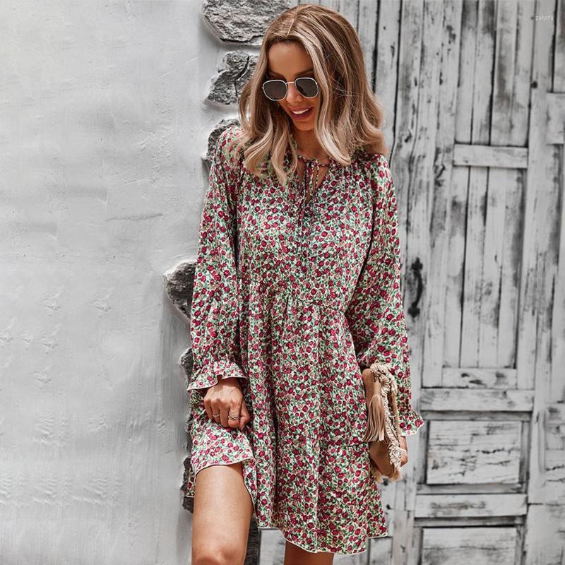 Casual Dresses Bohemian Holiday Style Large Size Vestidos Vintage Floral Print V-neck Long-sleeved Hippie Women' Dress, Green
Casual Dresses Bohemian Holiday Style Large Size Vestidos Vintage Floral Print V-neck Long-sleeved Hippie Women' Dress, Green