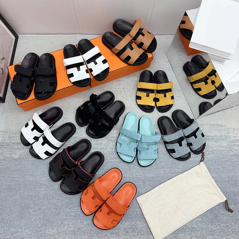 Quality Designer Chypre Slippers Classic Beach Flat Sandals Men Women Slides Luxury Summer Lady Leather Flip Flops With Box
Quality Designer Chypre Slippers Classic Beach Flat Sandals Men Women Slides Luxury Summer Lady Leather Flip Flops With Box