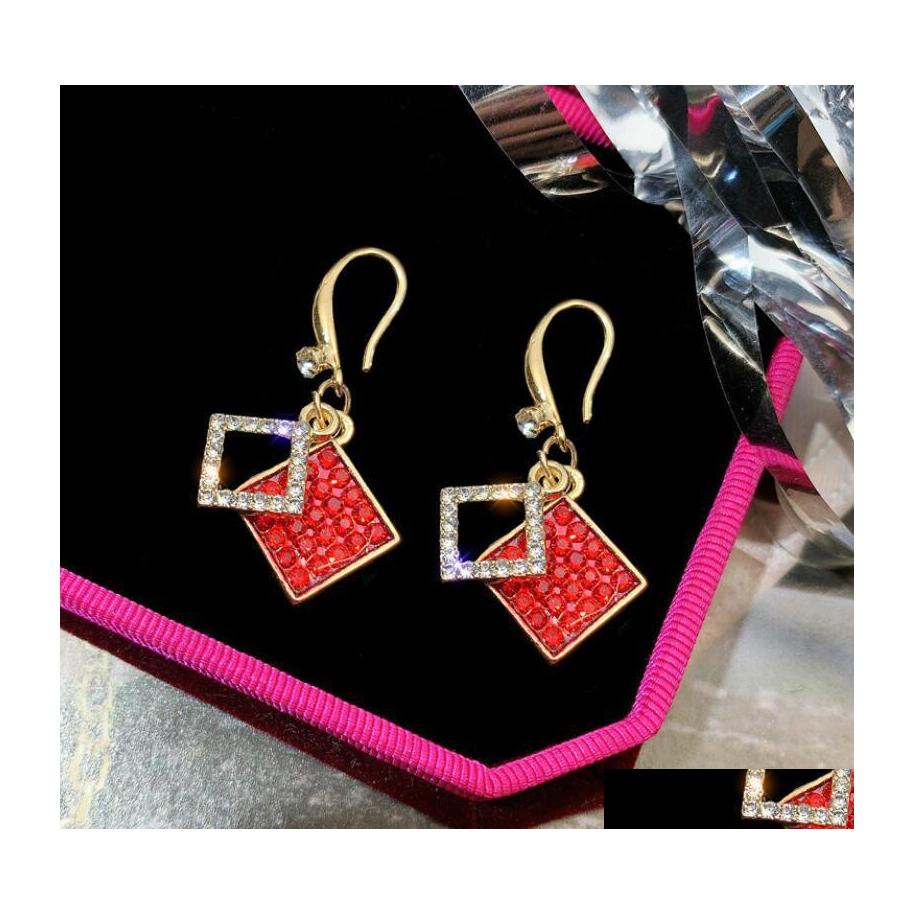 Dangle Chandelier Fashion Jewelry S925 Sier Post Earrings Geometric Square Earring Drop Delivery Dhqga
Dangle Chandelier Fashion Jewelry S925 Sier Post Earrings Geometric Square Earring Drop Delivery Dhqga