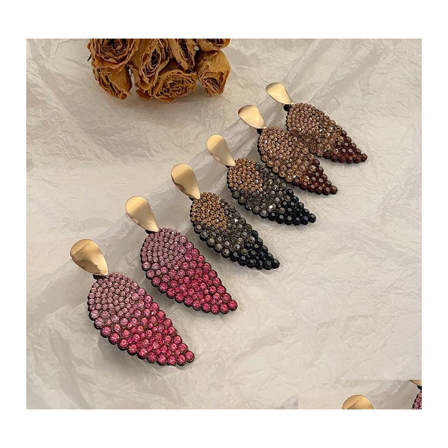 Dangle Chandelier Fashion Jewelry Leaf Earrings For Women Colorf Rhinestone Stud Drop Delivery Dhhmf
Dangle Chandelier Fashion Jewelry Leaf Earrings For Women Colorf Rhinestone Stud Drop Delivery Dhhmf