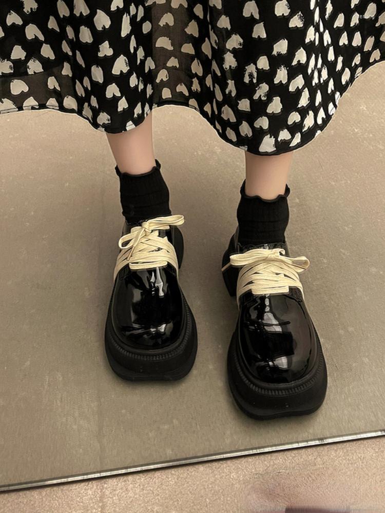 Dress Shoes Black Vintage Lace Up Woman Slim 2023 Autumn Mary Janes Design Casual Pumps Fashion Round Toe Flat Female Soft, Black matte
Dress Shoes Black Vintage Lace Up Woman Slim 2023 Autumn Mary Janes Design Casual Pumps Fashion Round Toe Flat Female Soft, Black matte