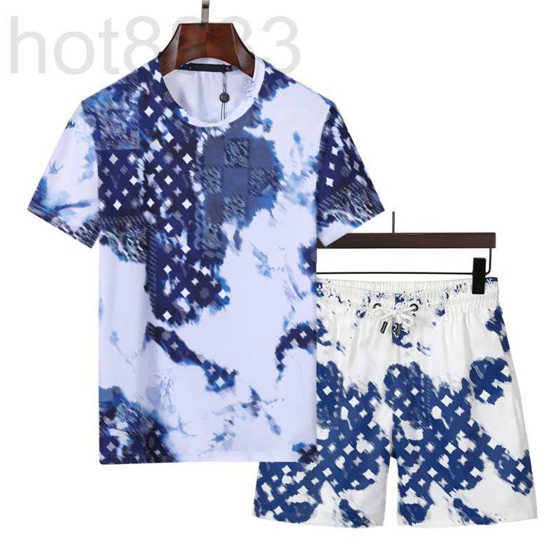 Men's Tracksuits Designer Mens Sportswear Men T-shirt Shorts European and American Style Street Letter Couples 85IZ, 05 tracksuits
Men's Tracksuits Designer Mens Sportswear Men T-shirt Shorts European and American Style Street Letter Couples 85IZ, 05 tracksuits