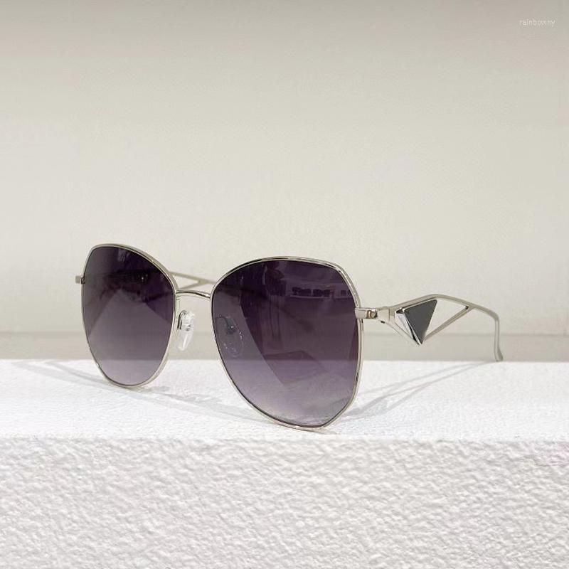 Sunglasses Fashion Designer 57Y Women Oval Vintage Driving Sun Glasses UV400 Protection Eyewear With Box
Sunglasses Fashion Designer 57Y Women Oval Vintage Driving Sun Glasses UV400 Protection Eyewear With Box