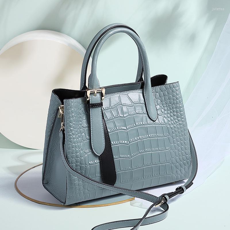 Evening Bags Crocodile Pattern Genuine Leather Handbag Women's Large-capacity Ladies Bag 2023 Fashion One-shoulder Messenger Commuter, Black
Evening Bags Crocodile Pattern Genuine Leather Handbag Women's Large-capacity Ladies Bag 2023 Fashion One-shoulder Messenger Commuter, Black