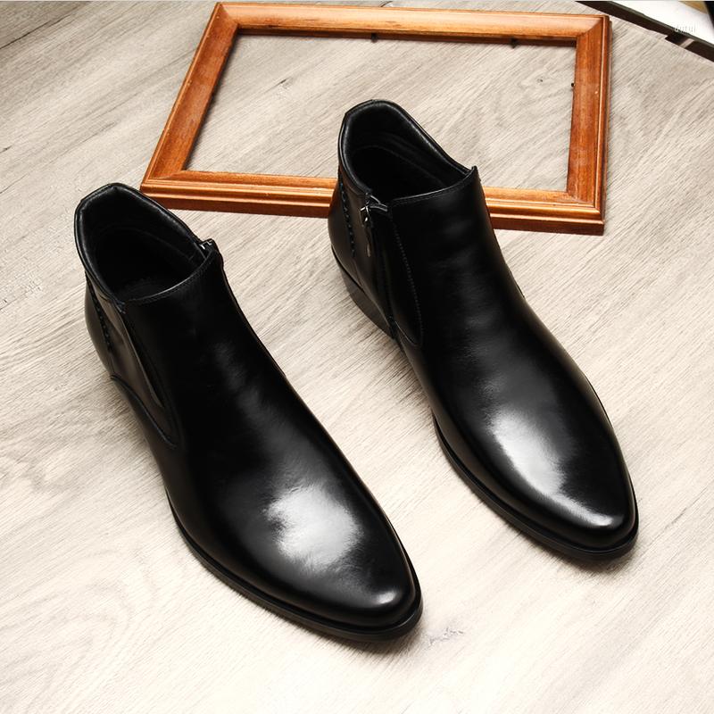 Boots Men's High Tops English Pointy Zippers. Cowhide Wool Lining Keeps You Warm. Size 46, Black
Boots Men's High Tops English Pointy Zippers. Cowhide Wool Lining Keeps You Warm. Size 46, Black