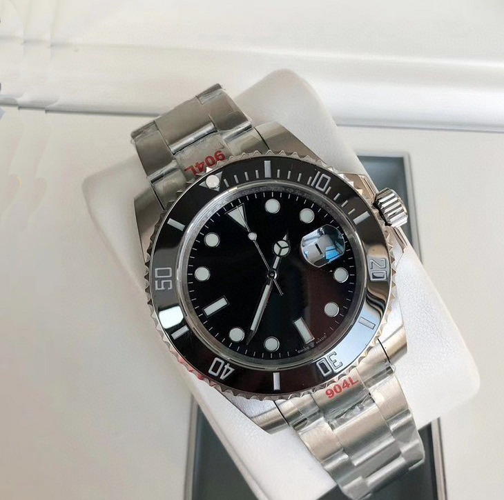 luxury Automatic Mechanical movement Watch 40mm classic Fashion sports Water Ghost watches, Black
luxury Automatic Mechanical movement Watch 40mm classic Fashion sports Water Ghost watches, Black