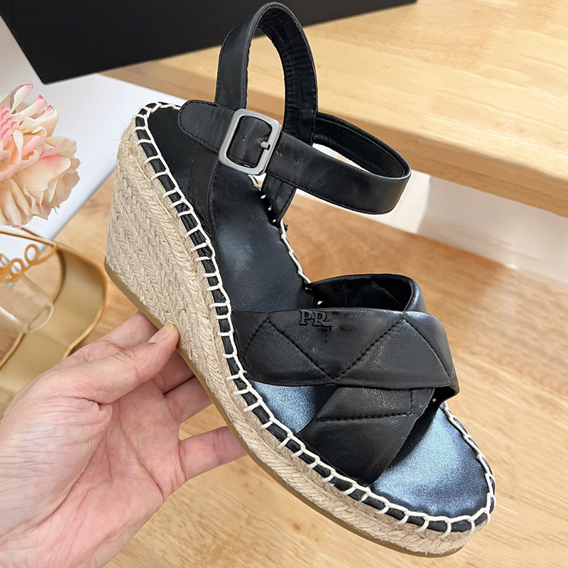 Braided Round Toe Wedge Platform Womens Sandals Fisherman Shoes Quilted Texture Buckle Strap Slipper Outdoor Casual Shoe Classic Khaki Real Leather Beach Shoe
Braided Round Toe Wedge Platform Womens Sandals Fisherman Shoes Quilted Texture Buckle Strap Slipper Outdoor Casual Shoe Classic Khaki Real Leather Beach Shoe