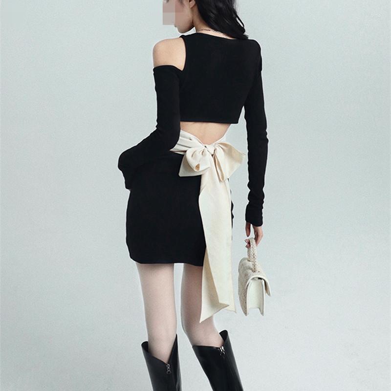 Casual Dresses Bow Knot Dress Early Spring 2023 Women's Clothing Design Knitted Backless Short Skirt
Casual Dresses Bow Knot Dress Early Spring 2023 Women's Clothing Design Knitted Backless Short Skirt