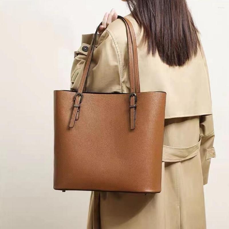Evening Bags Exclusively Genuine Leather Women's Shoulder Soft Handbag Ladies Bag Large Capacity Tote Winter Cow Leathe, Black
Evening Bags Exclusively Genuine Leather Women's Shoulder Soft Handbag Ladies Bag Large Capacity Tote Winter Cow Leathe, Black