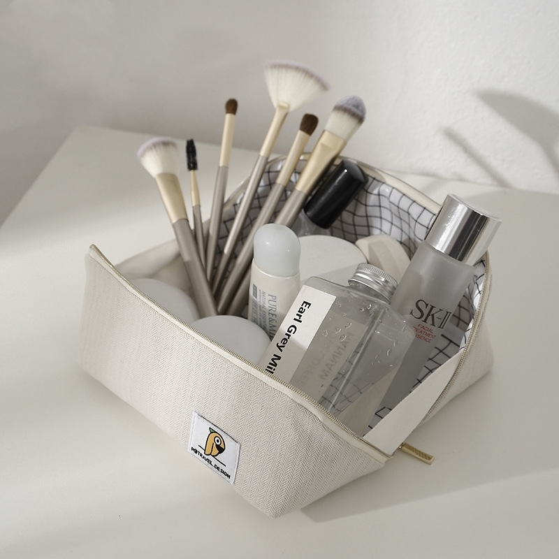 Cosmetic Bags Cases High Quality Cosmetic Bag Women Fashion Makeup Bag Inside PVC Waterproof Neceser Mujer Make Up Bag Toiletry Bag 230203, Beige
Cosmetic Bags Cases High Quality Cosmetic Bag Women Fashion Makeup Bag Inside PVC Waterproof Neceser Mujer Make Up Bag Toiletry Bag 230203, Beige
