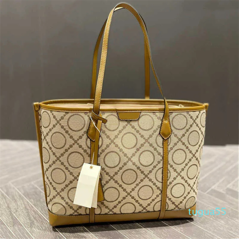 Shoulder Bags Totes Designer embroidery Shopping handbags Large Capacity, Blue
Shoulder Bags Totes Designer embroidery Shopping handbags Large Capacity, Blue