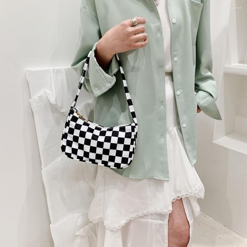 Evening Bags Small Shopper Women's Bag Trend 2023 Quality Female Handbag Retro Leopard Plaid Print Tote Nylon Shoulder Underarm, B grey
Evening Bags Small Shopper Women's Bag Trend 2023 Quality Female Handbag Retro Leopard Plaid Print Tote Nylon Shoulder Underarm, B grey