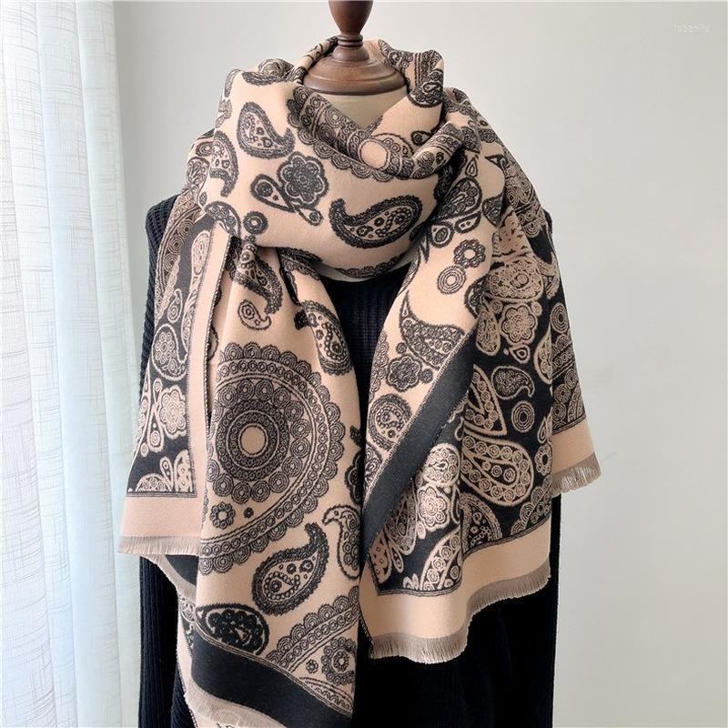 Scarves 2023 Luxury Design Large Cashmere Shawls Women Retro Cashew Print Pashmina Bufanda Blanket Winter Scarfs Female Wraps
Scarves 2023 Luxury Design Large Cashmere Shawls Women Retro Cashew Print Pashmina Bufanda Blanket Winter Scarfs Female Wraps