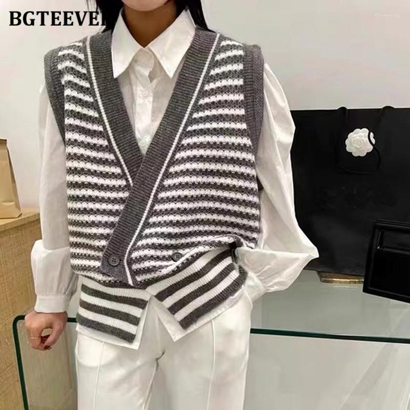 Women's Knits BGTEEVER Vintage Irregular Double Breasted Women Cardigans Tops Autumn V-neck Sleeveless Loose Striped Female Knitted Sweaters, Green
Women's Knits BGTEEVER Vintage Irregular Double Breasted Women Cardigans Tops Autumn V-neck Sleeveless Loose Striped Female Knitted Sweaters, Green