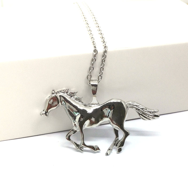 18K Gold Silver Running Horse Pendant Necklace for Men Women Animal Necklaces Nice Gift for Boyfriend Girlfriend Fashion Jewelry