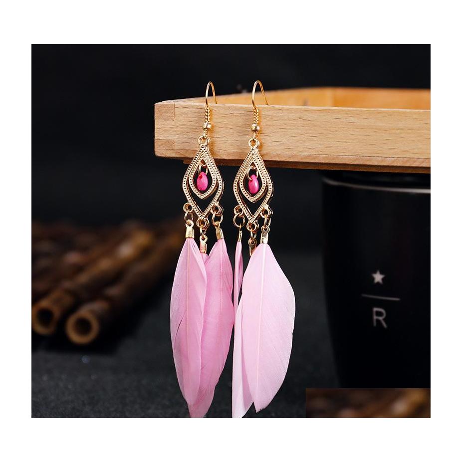 Dangle Chandelier Bohemian Fashion Jewelry Feather Earrings Vintage Drop Delivery Dh1Pp
Dangle Chandelier Bohemian Fashion Jewelry Feather Earrings Vintage Drop Delivery Dh1Pp