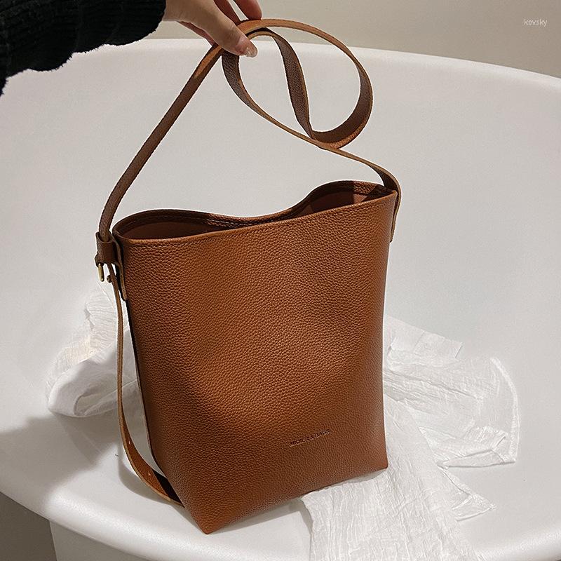 Evening Bags Large Capacity Bucket Handbags Luxury Designer Shoulder For Women Trend Female Shopper Bag Women's Crossbody Handbag, Black
Evening Bags Large Capacity Bucket Handbags Luxury Designer Shoulder For Women Trend Female Shopper Bag Women's Crossbody Handbag, Black