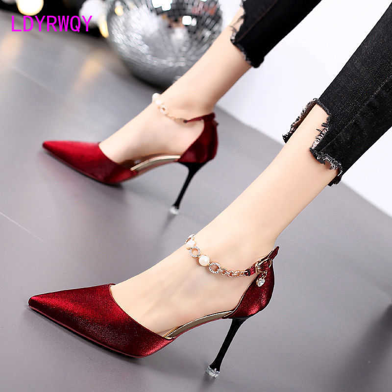 Dress Shoes One word belt single shoes autumn 2021 new women's shoes red temperament pointed high heels women G230203, Black
Dress Shoes One word belt single shoes autumn 2021 new women's shoes red temperament pointed high heels women G230203, Black